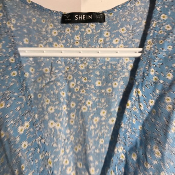 Light blue flowy sundress - Picture 2 of 3